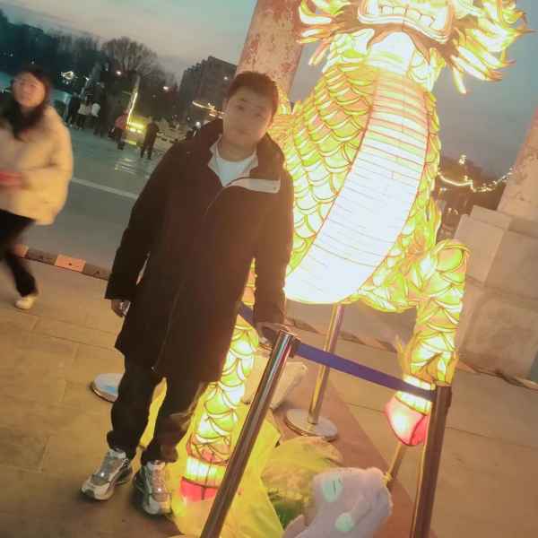 33岁岁山西单身帅哥 - 焦作吉缘网