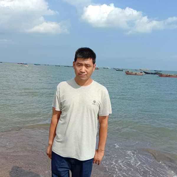 44岁岁辽宁单身帅哥 - 焦作吉缘网