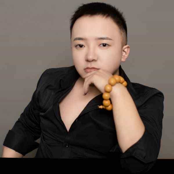 32岁岁山东单身帅哥 - 焦作吉缘网