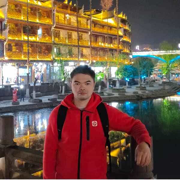 39岁岁广东单身帅哥 - 焦作吉缘网
